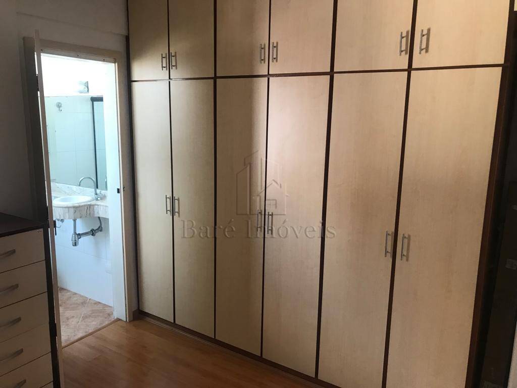 Apartamento à venda com 2 quartos, 75m² - Foto 10