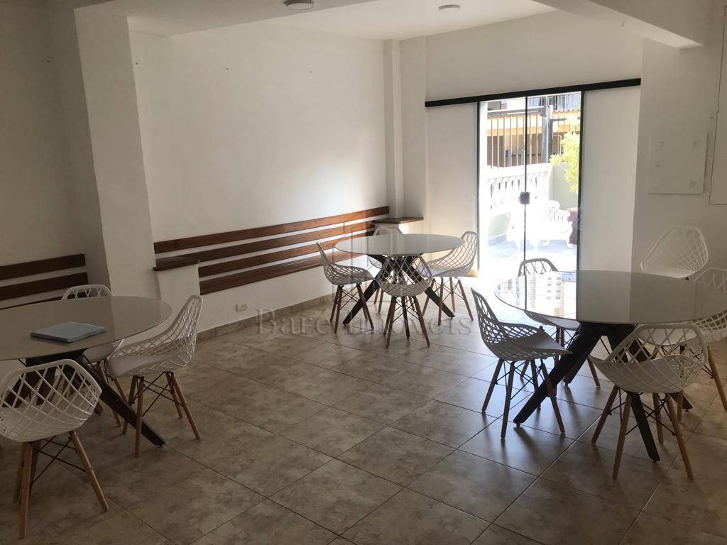 Apartamento à venda com 2 quartos, 75m² - Foto 13