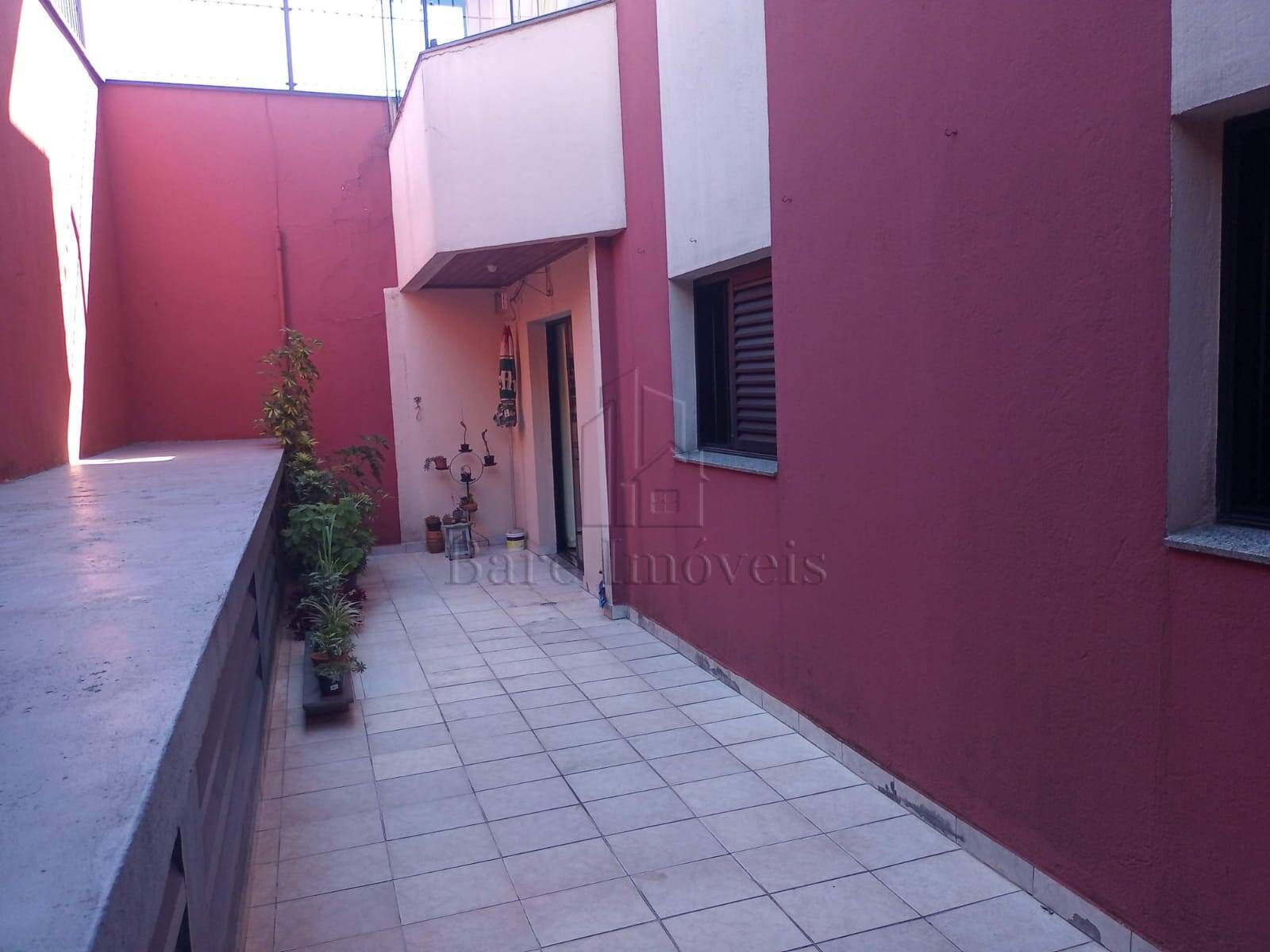 Apartamento à venda com 3 quartos, 103m² - Foto 1