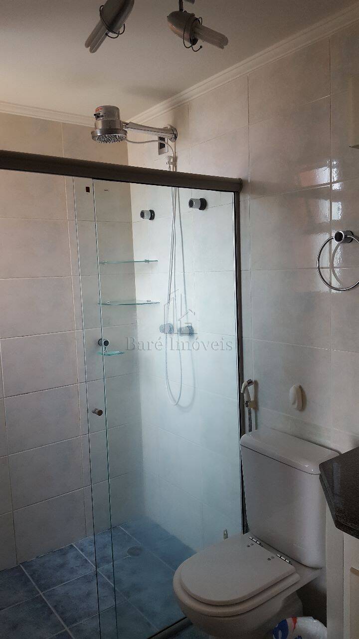 Apartamento para alugar com 3 quartos, 100m² - Foto 22