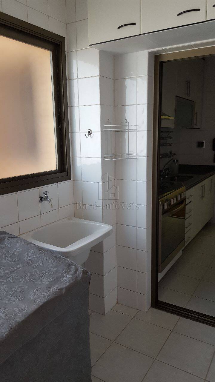 Apartamento para alugar com 3 quartos, 100m² - Foto 35