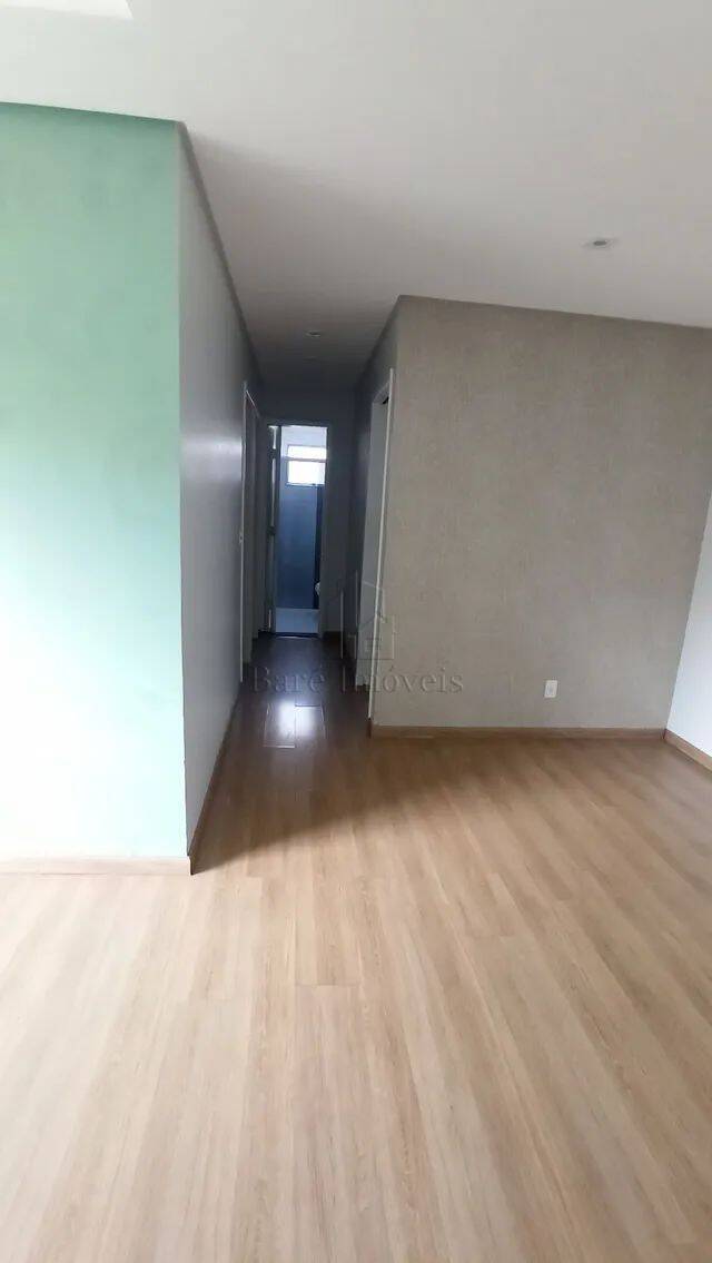 Apartamento à venda com 2 quartos, 65m² - Foto 17