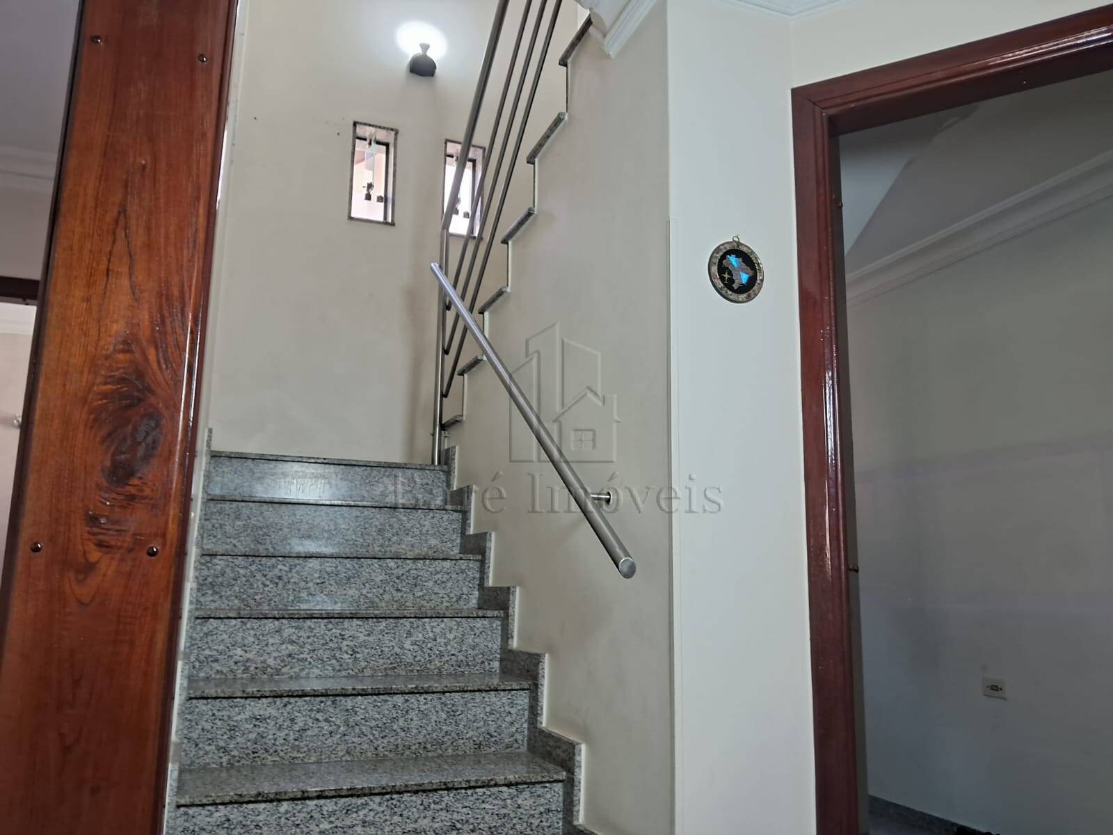 Sobrado à venda com 4 quartos, 300m² - Foto 16