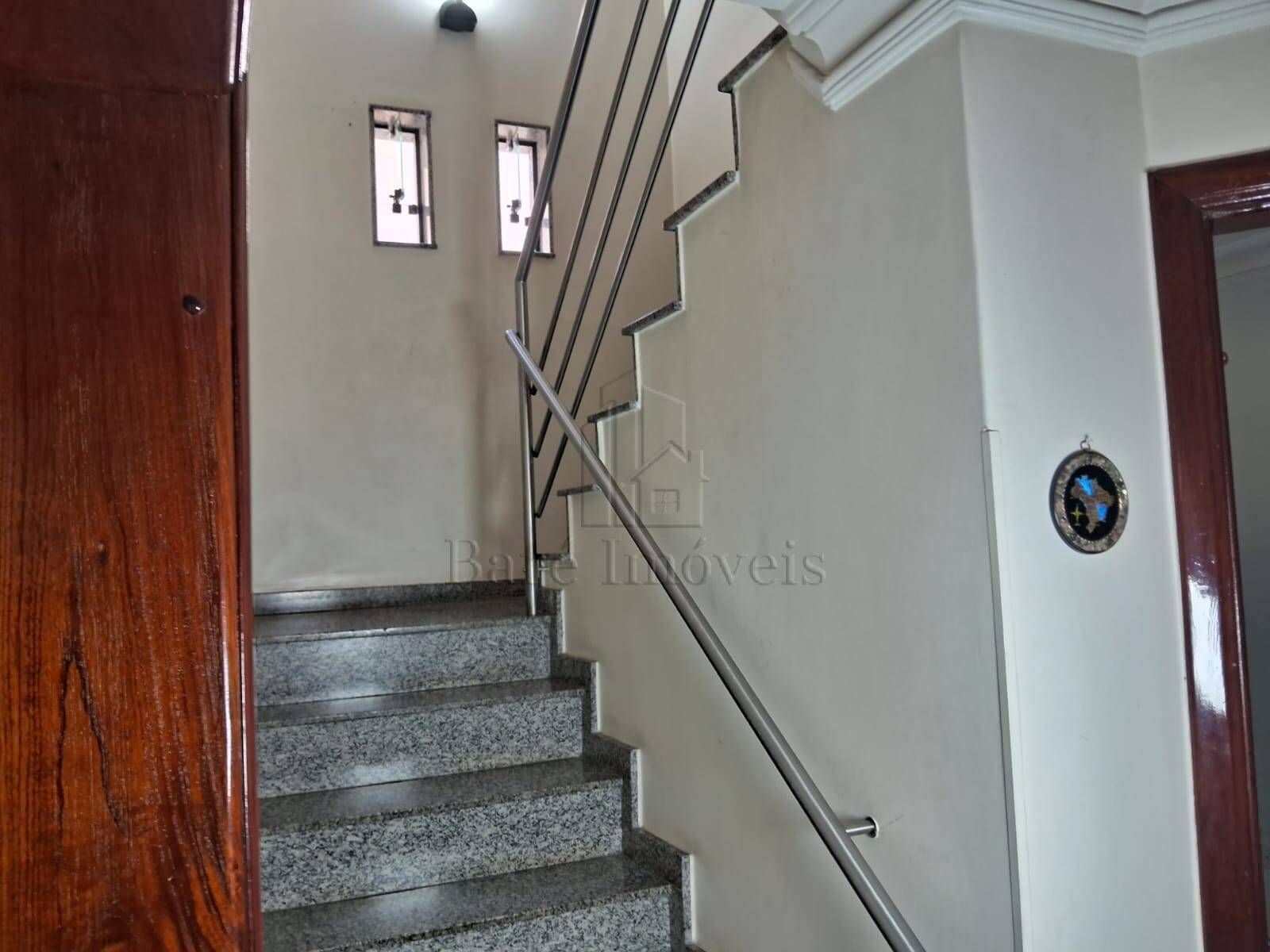 Sobrado à venda com 4 quartos, 300m² - Foto 15