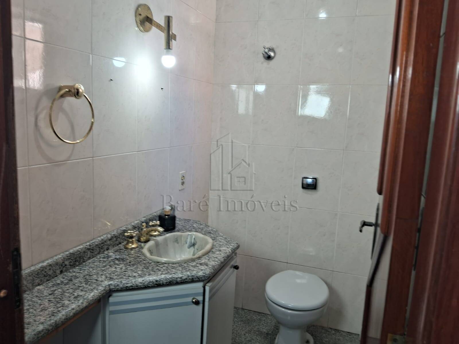 Sobrado à venda com 4 quartos, 300m² - Foto 17