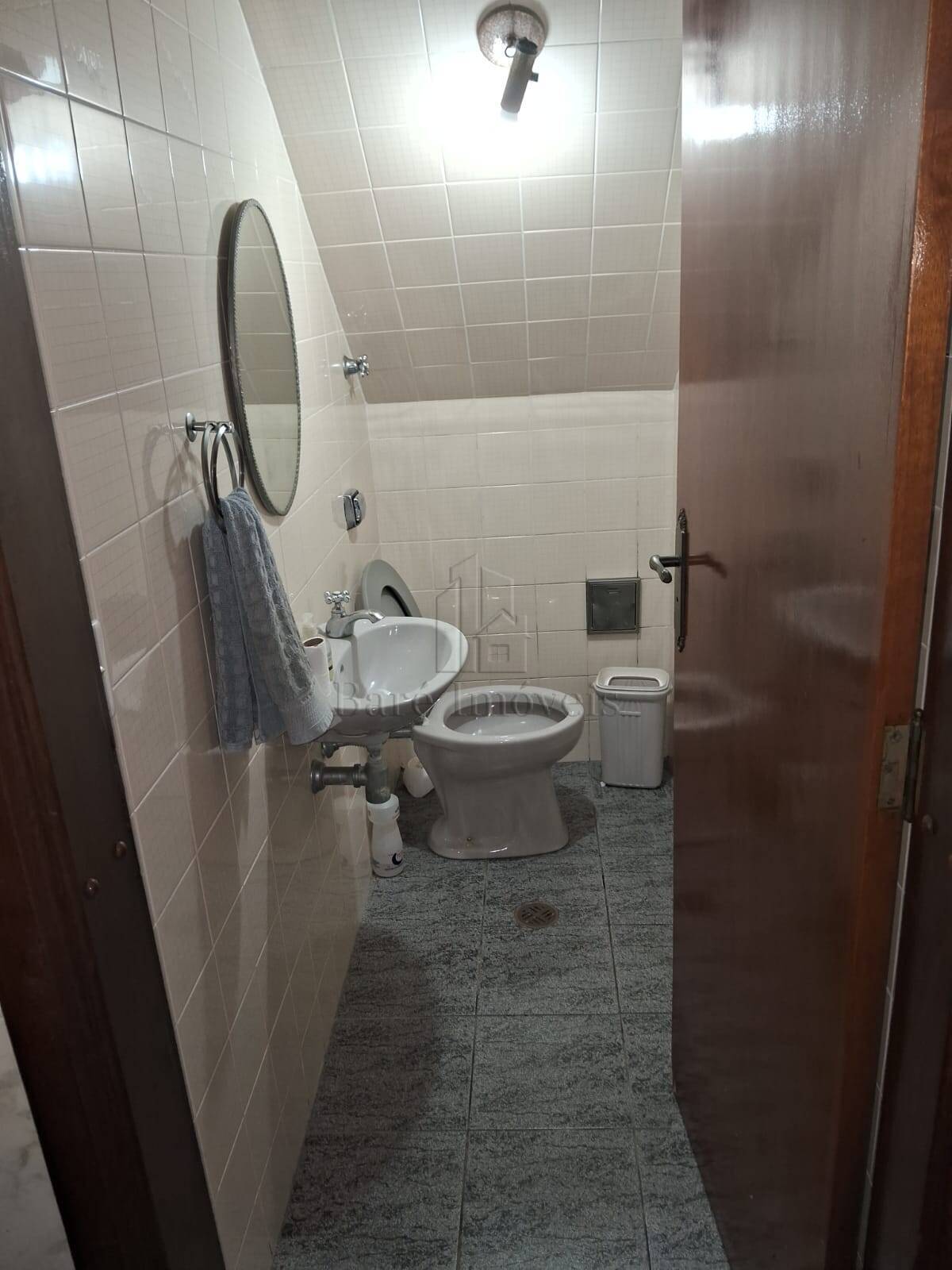 Sobrado à venda com 4 quartos, 300m² - Foto 30