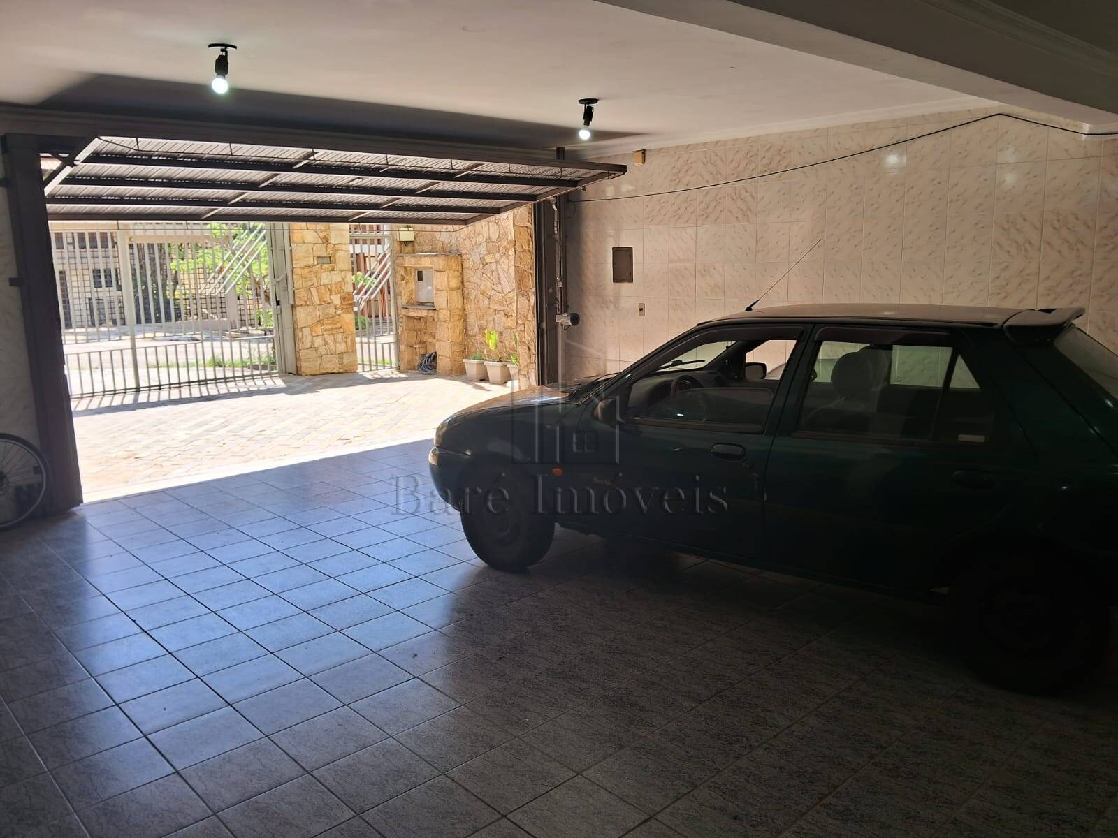 Sobrado à venda com 4 quartos, 300m² - Foto 33