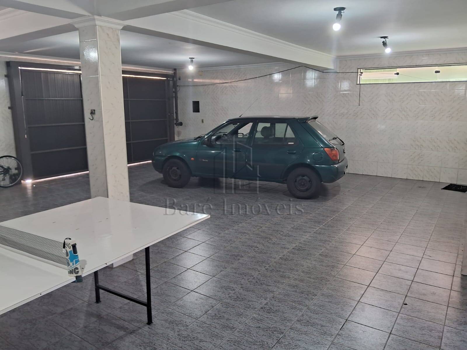 Sobrado à venda com 4 quartos, 300m² - Foto 32