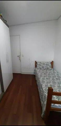 Apartamento à venda com 3 quartos, 94m² - Foto 3