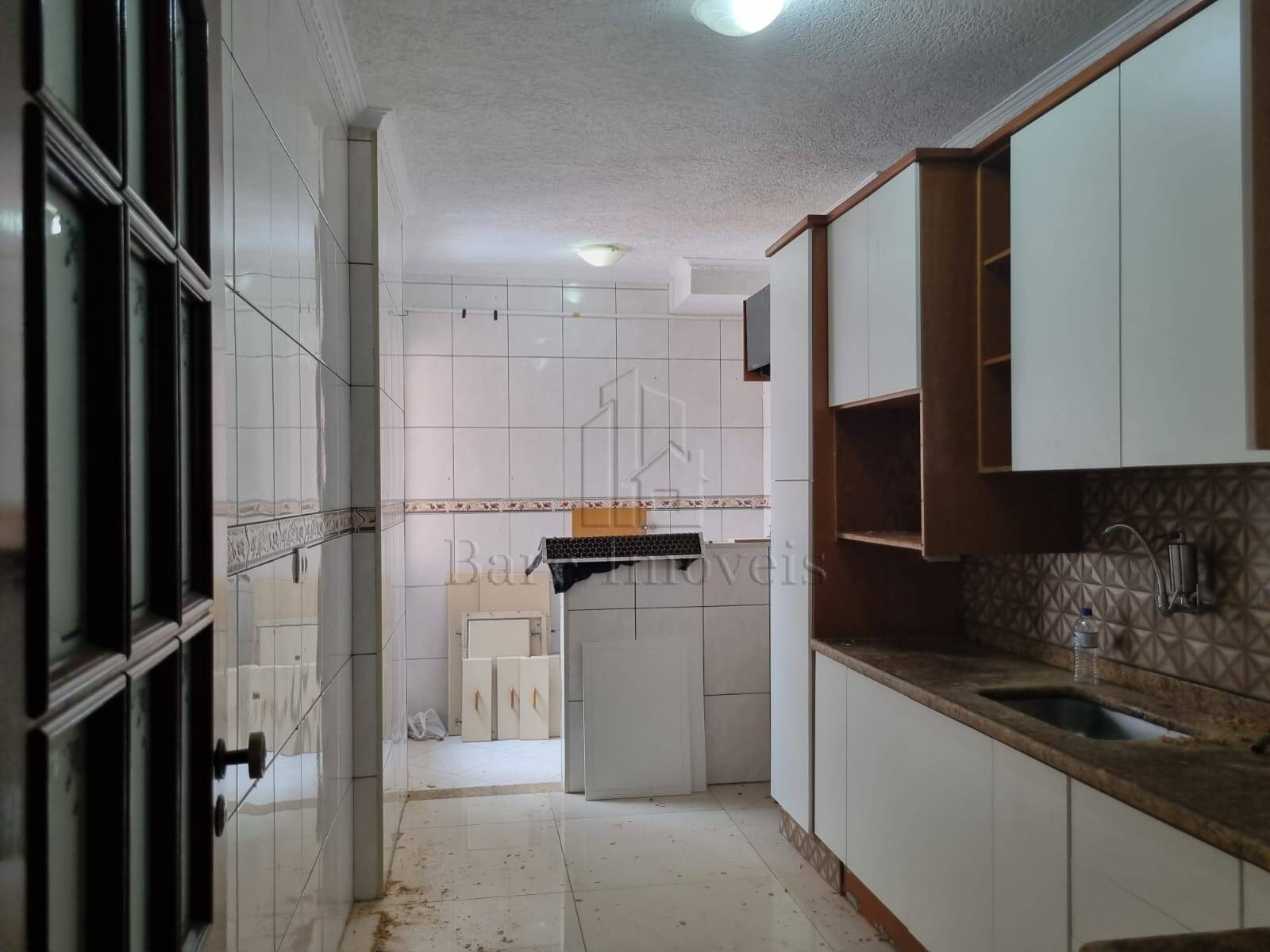 Apartamento à venda com 2 quartos, 70m² - Foto 7