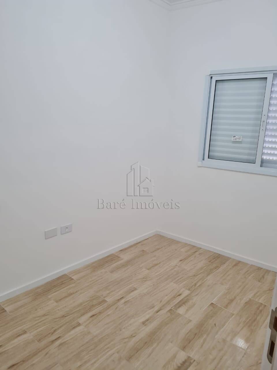 Apartamento à venda com 2 quartos, 95m² - Foto 2