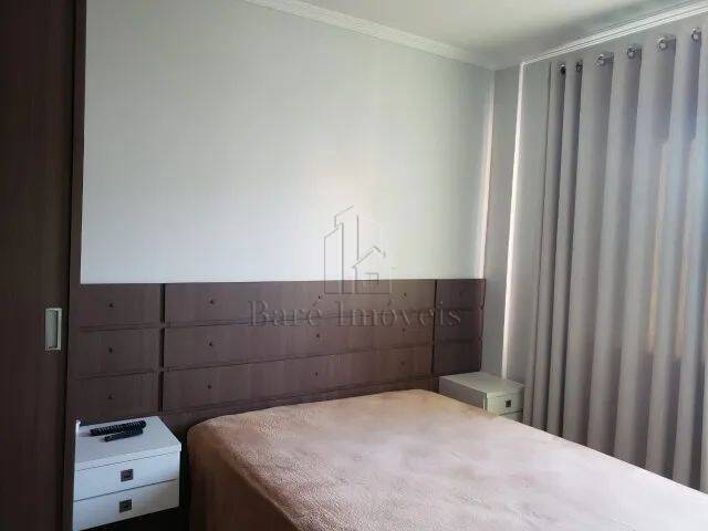 Apartamento à venda com 2 quartos, 75m² - Foto 14