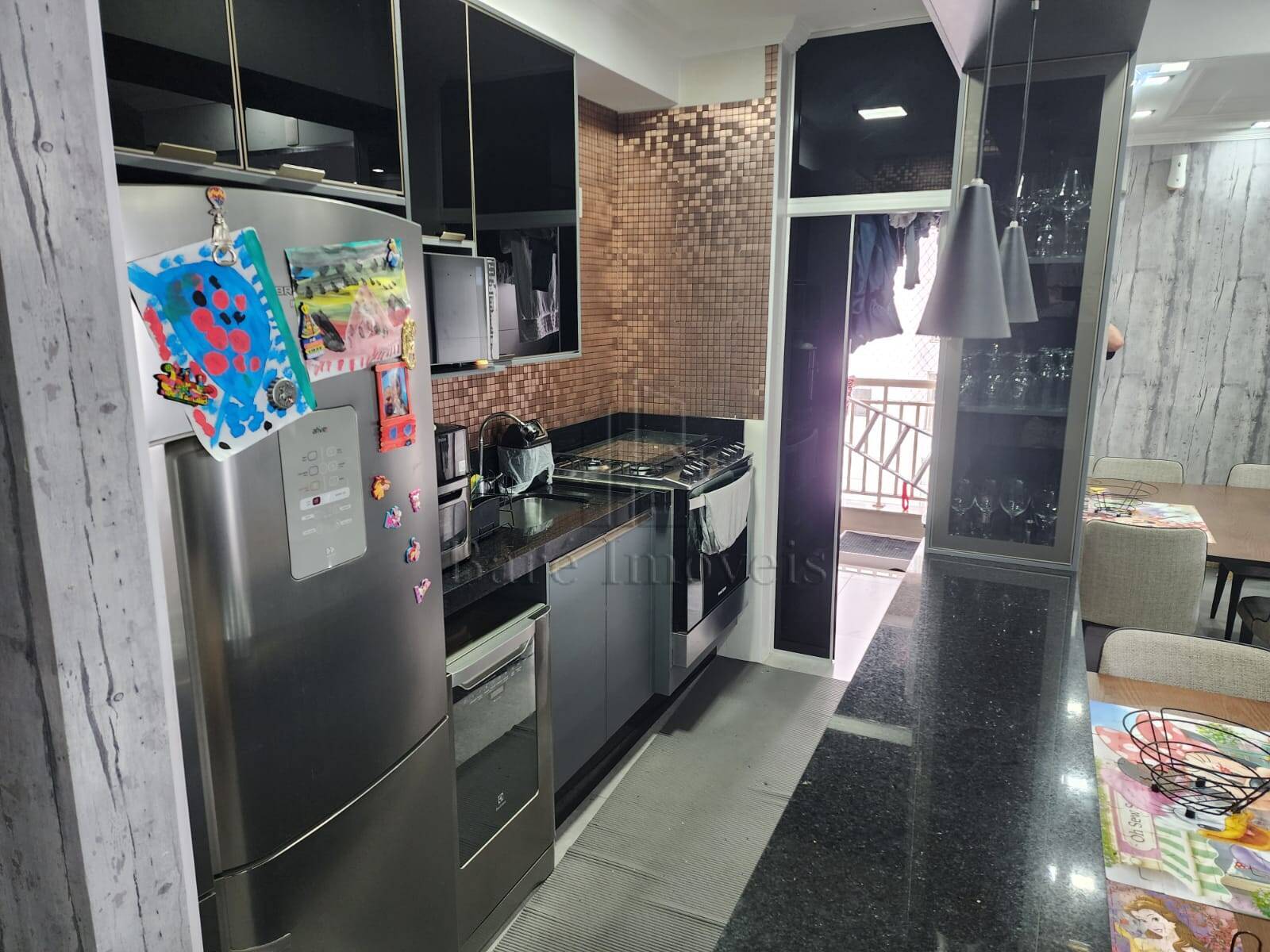 Apartamento à venda com 3 quartos, 94m² - Foto 8