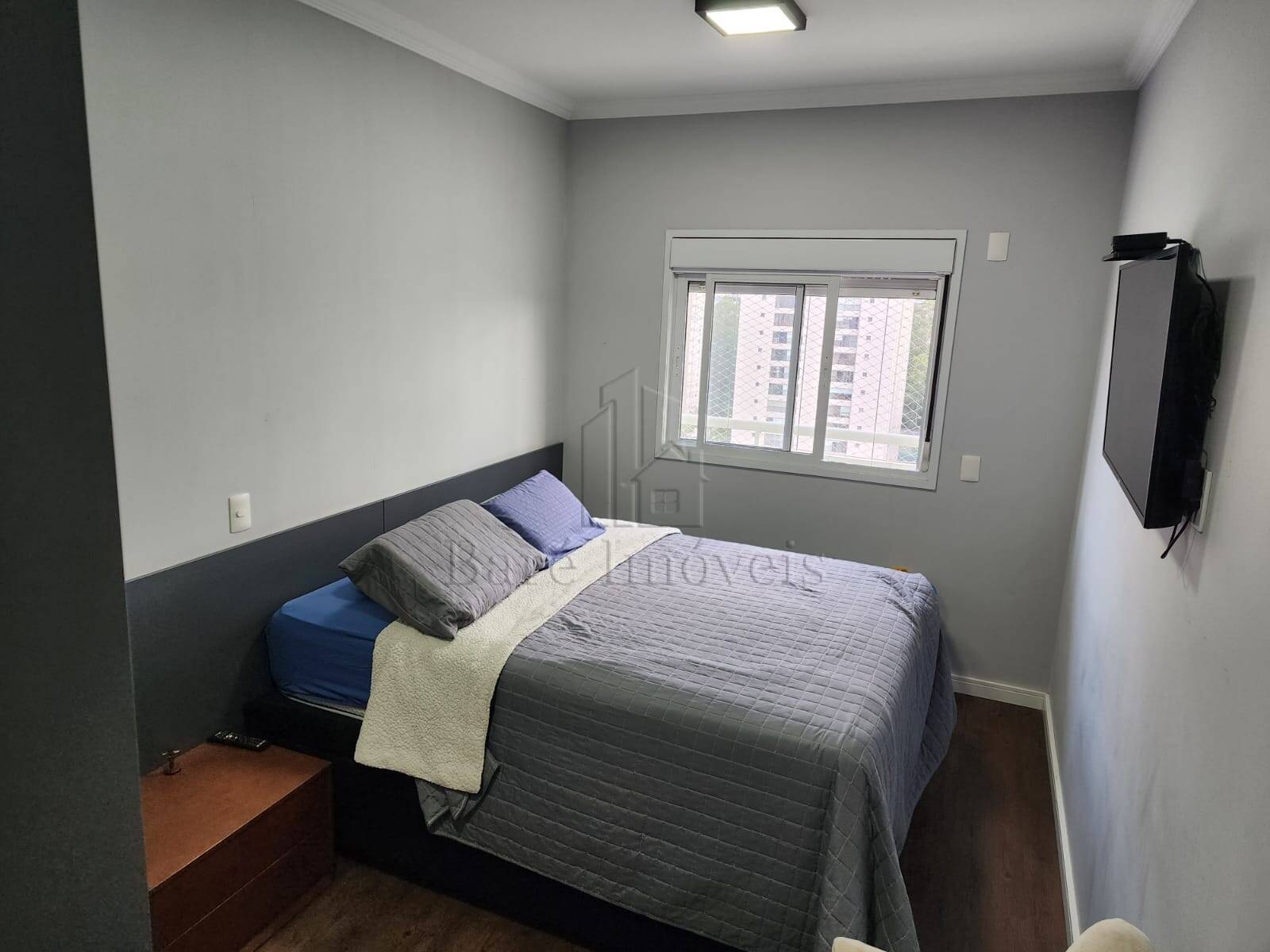 Apartamento à venda com 3 quartos, 94m² - Foto 13