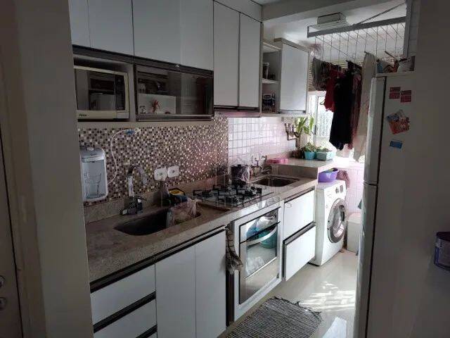 Apartamento à venda com 2 quartos, 47m² - Foto 6