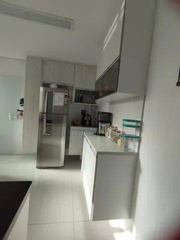 Apartamento à venda com 2 quartos, 67m² - Foto 17