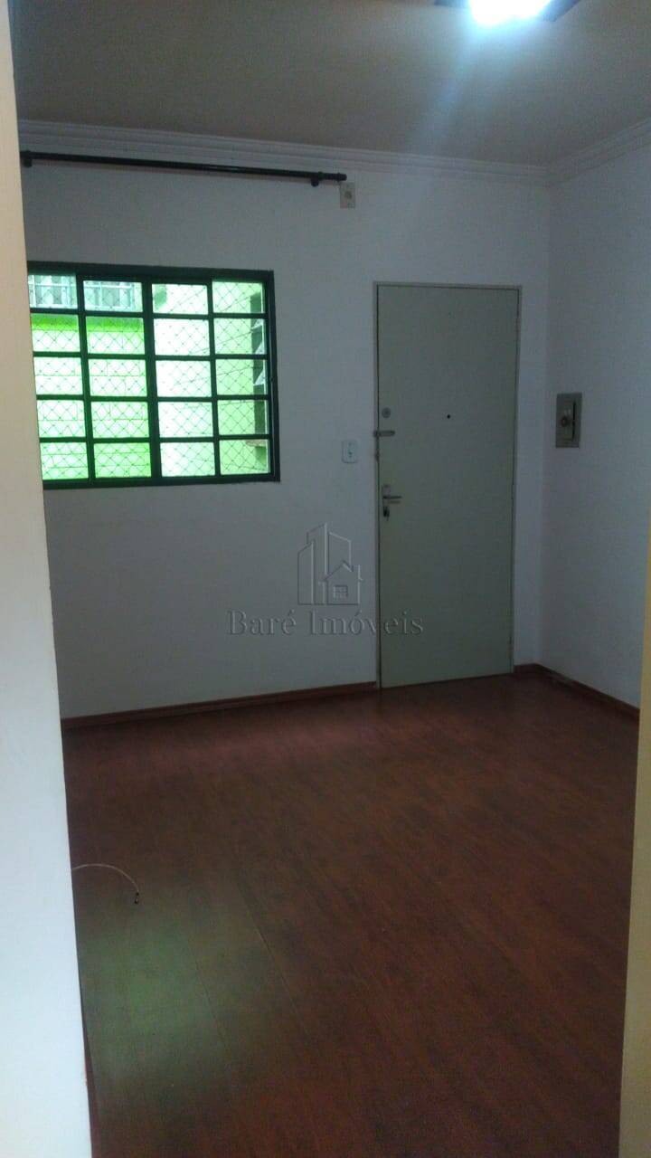 Apartamento à venda com 2 quartos, 44m² - Foto 1