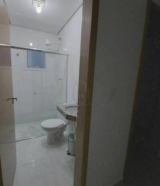 Apartamento à venda com 3 quartos, 140m² - Foto 2