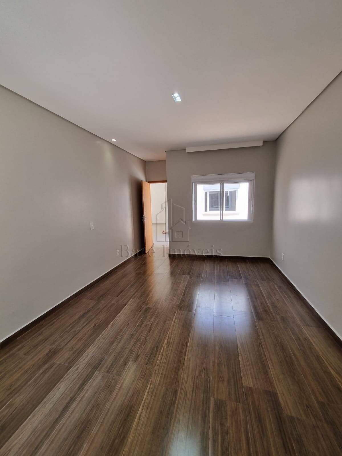 Sobrado à venda com 4 quartos, 270m² - Foto 17