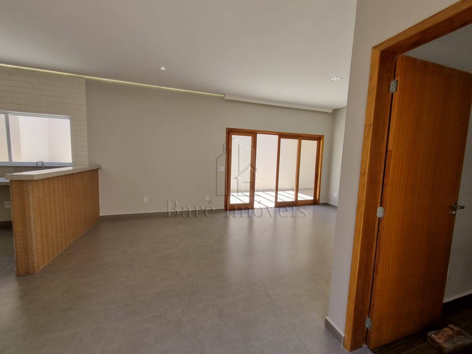 Sobrado à venda com 4 quartos, 270m² - Foto 35