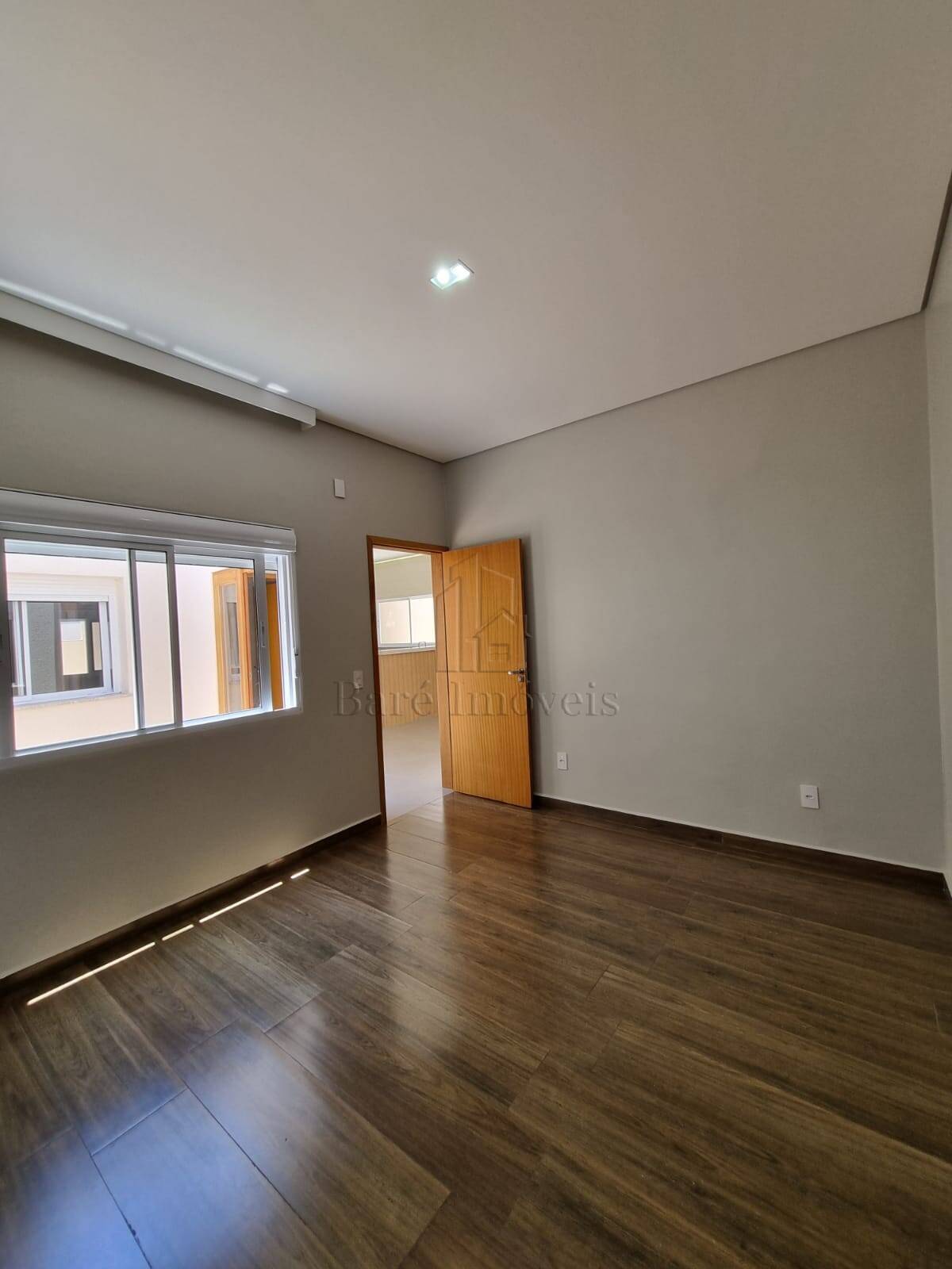 Sobrado à venda com 4 quartos, 270m² - Foto 38