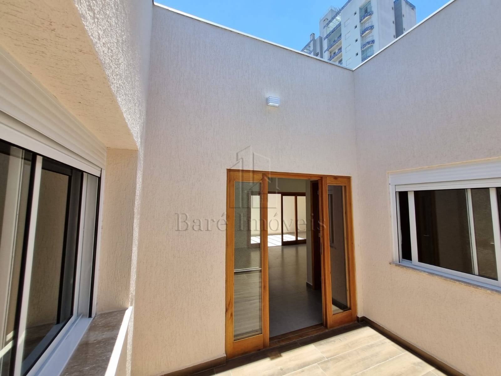 Sobrado à venda com 4 quartos, 270m² - Foto 53