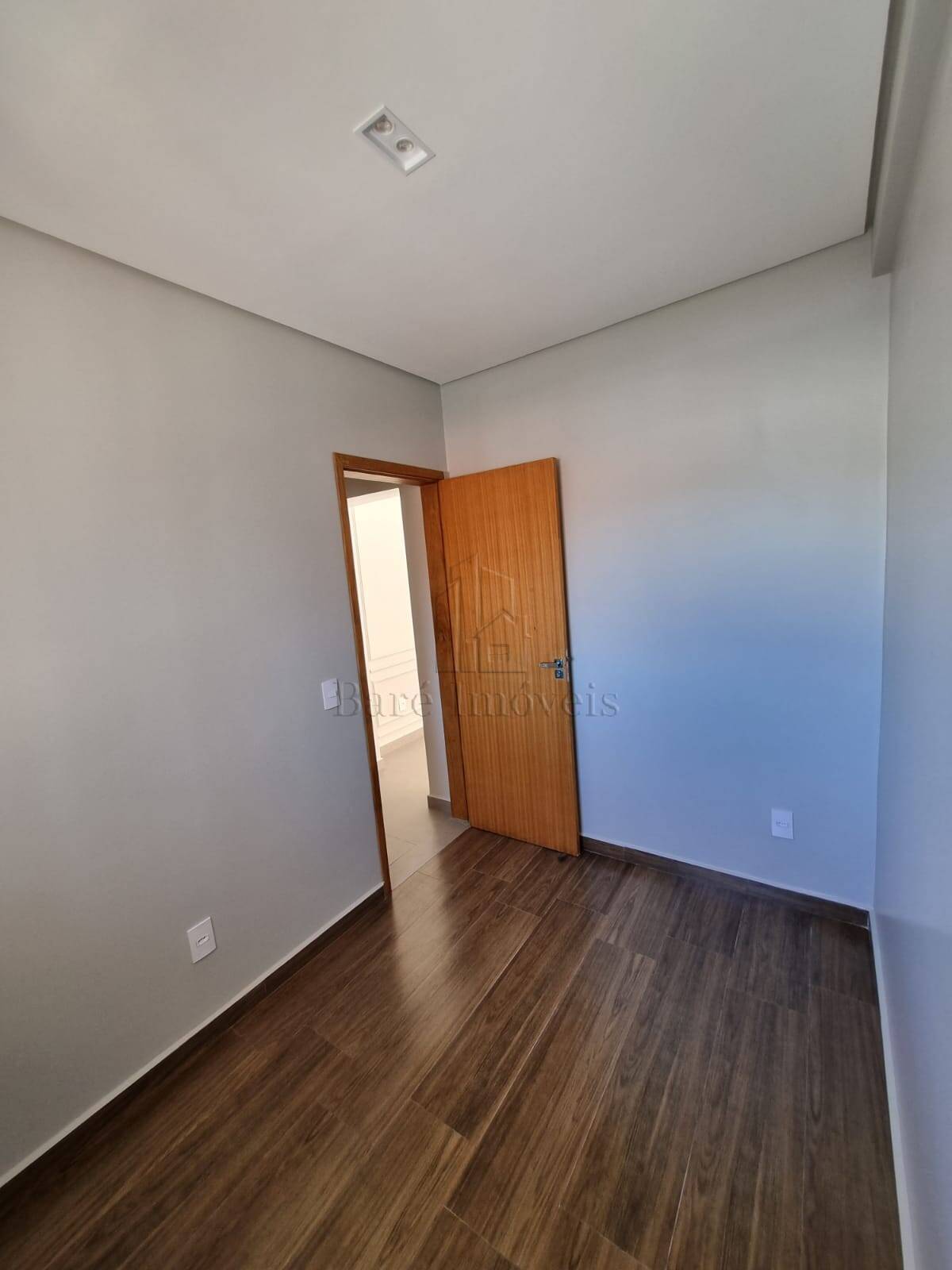 Sobrado à venda com 4 quartos, 270m² - Foto 49