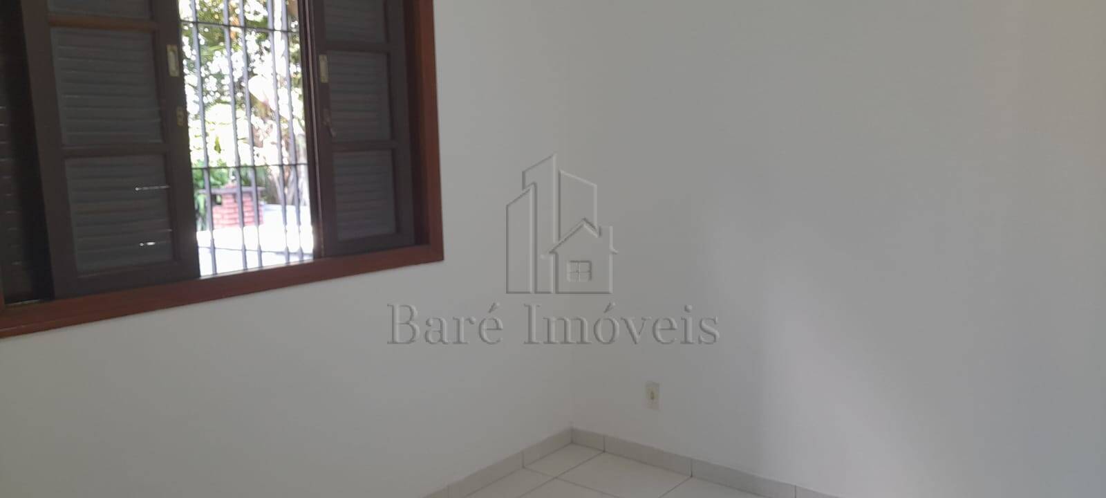 Casa à venda com 2 quartos, 151m² - Foto 14