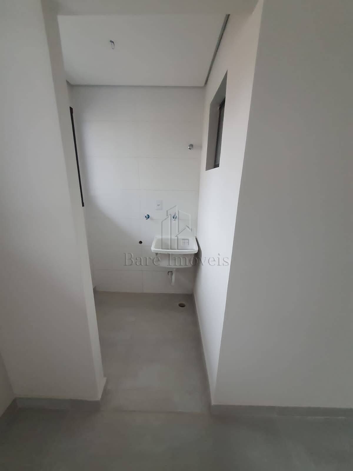 Apartamento à venda com 2 quartos, 59m² - Foto 2