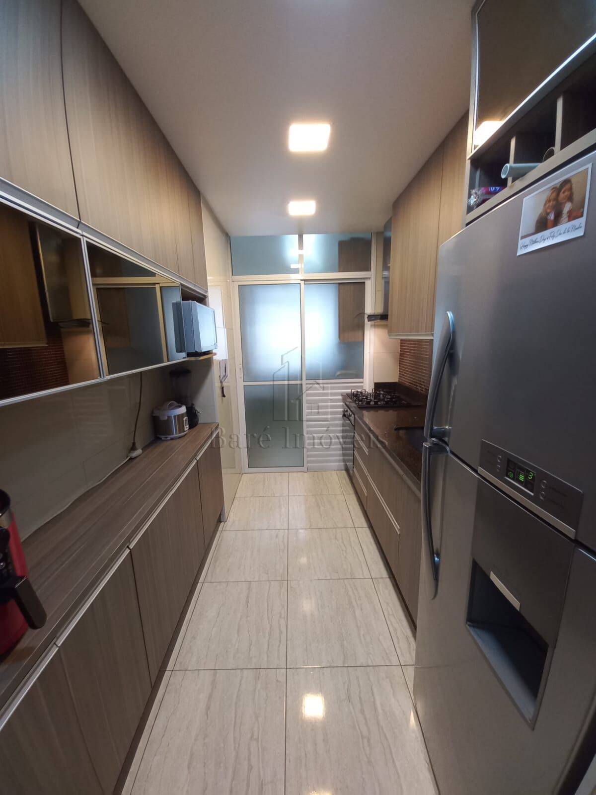 Apartamento à venda com 3 quartos, 81m² - Foto 3