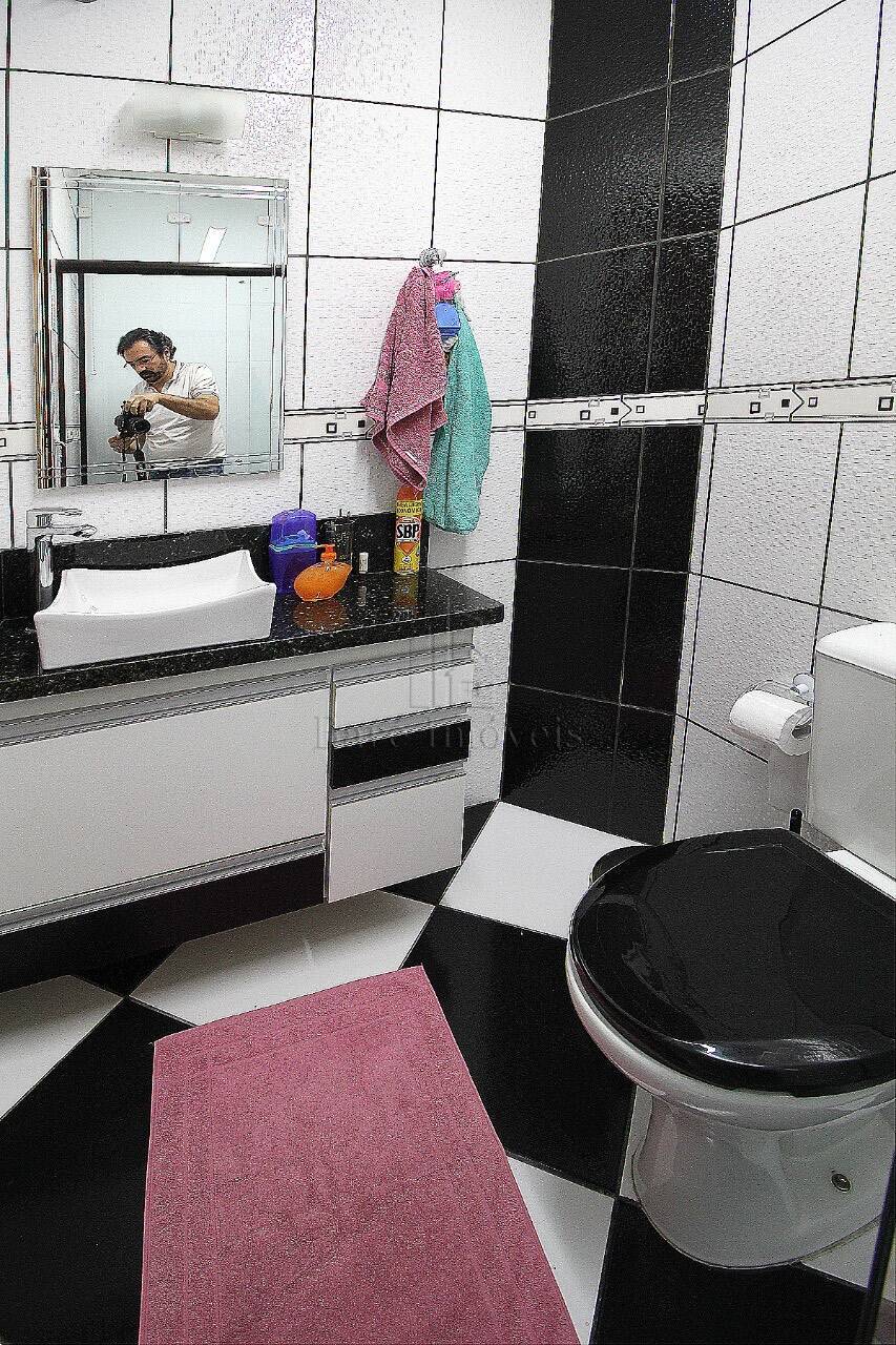 Sobrado à venda com 3 quartos, 111m² - Foto 2