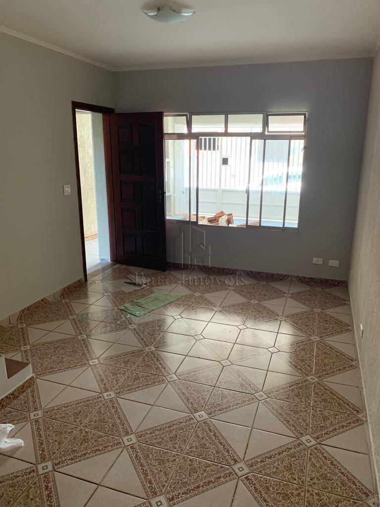 Sobrado à venda com 3 quartos, 150m² - Foto 4