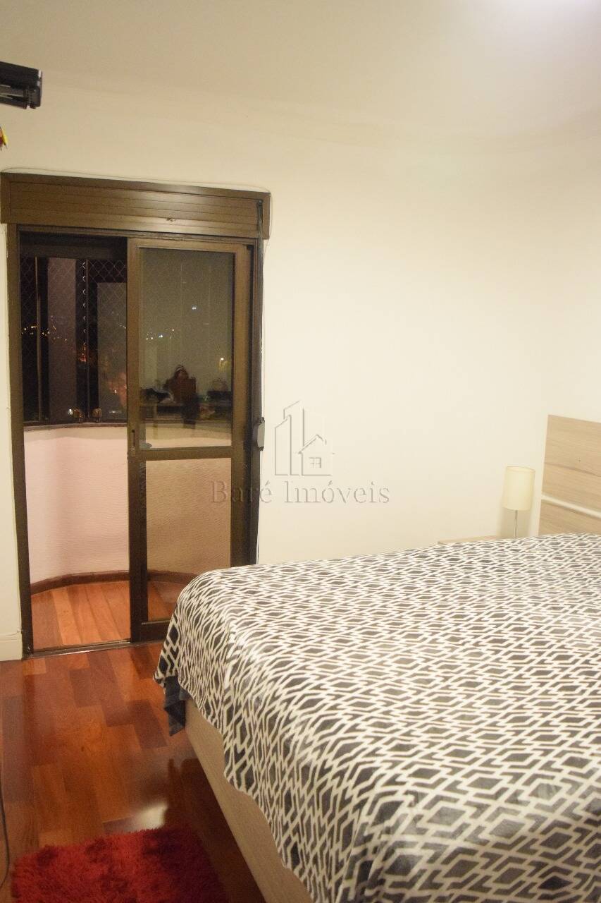 Apartamento à venda com 4 quartos, 187m² - Foto 8