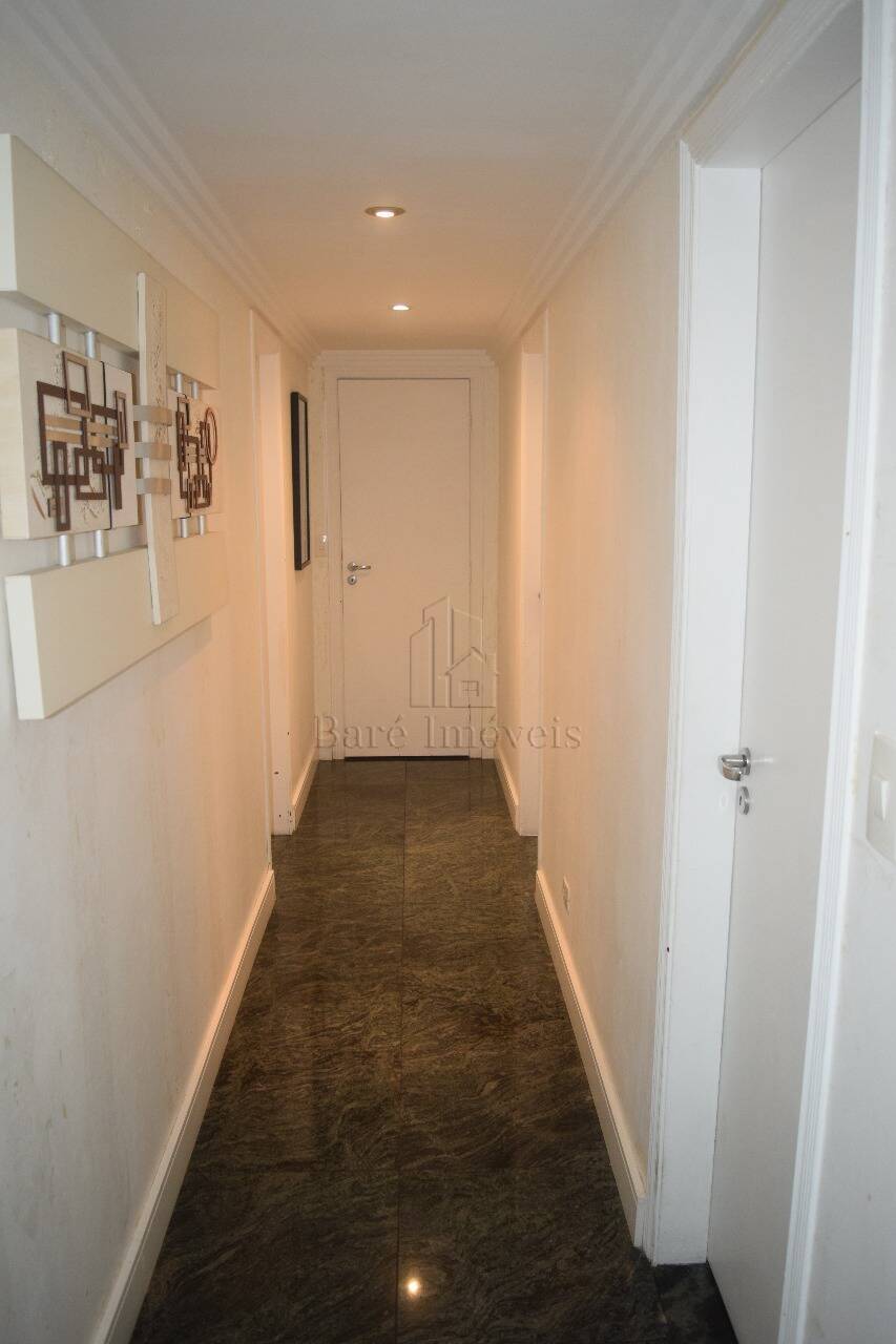 Apartamento à venda com 4 quartos, 187m² - Foto 11