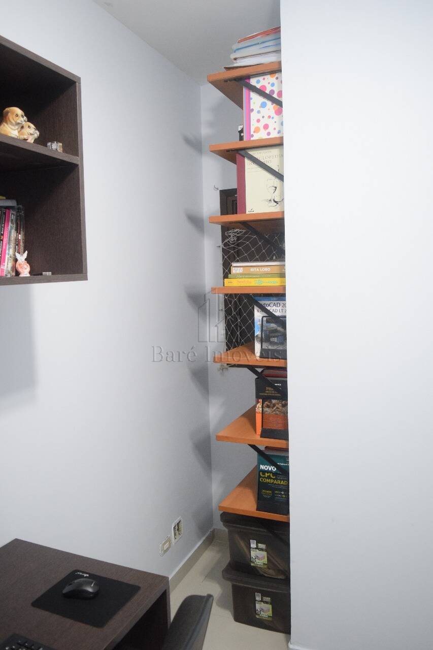 Apartamento à venda com 4 quartos, 187m² - Foto 25