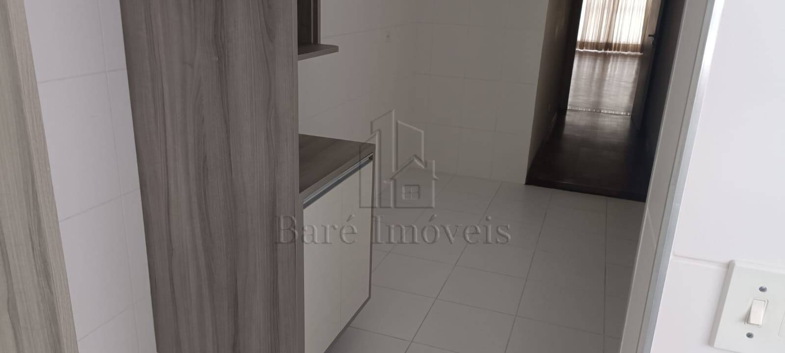 Apartamento à venda com 3 quartos, 106m² - Foto 8