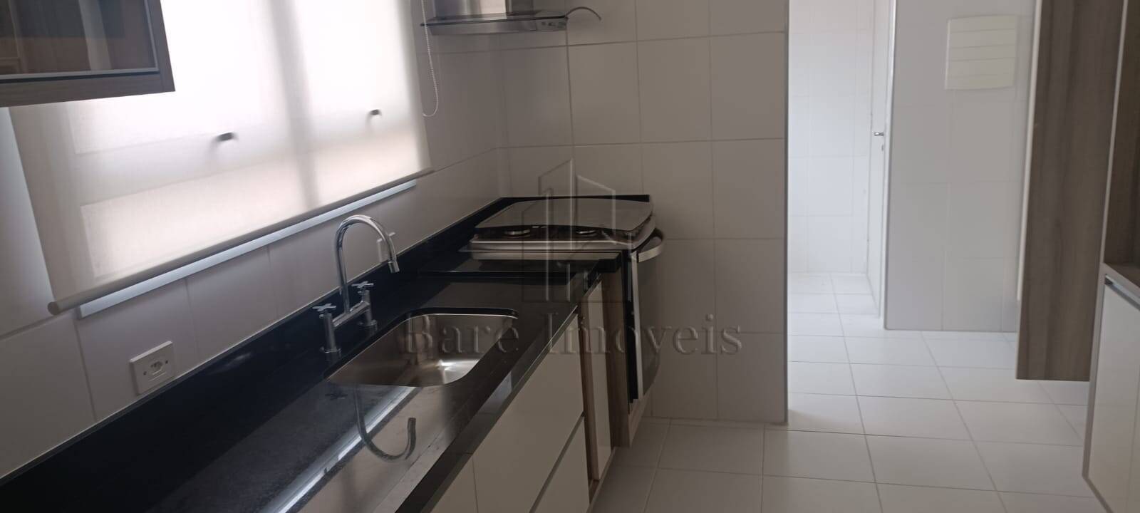 Apartamento à venda com 3 quartos, 106m² - Foto 1