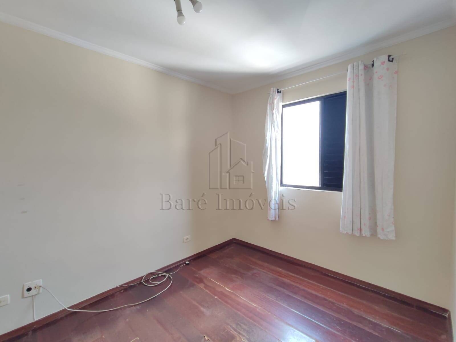 Apartamento à venda com 2 quartos, 60m² - Foto 9