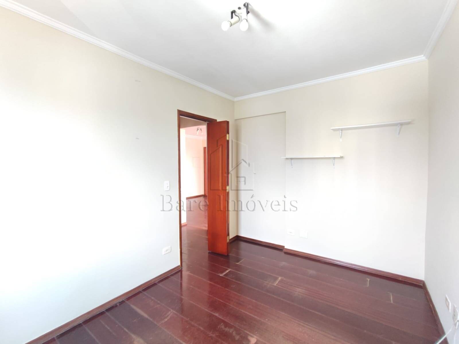 Apartamento à venda com 2 quartos, 60m² - Foto 11