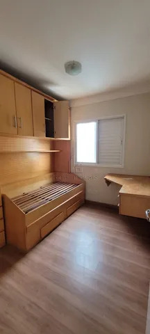 Apartamento à venda com 2 quartos, 60m² - Foto 3