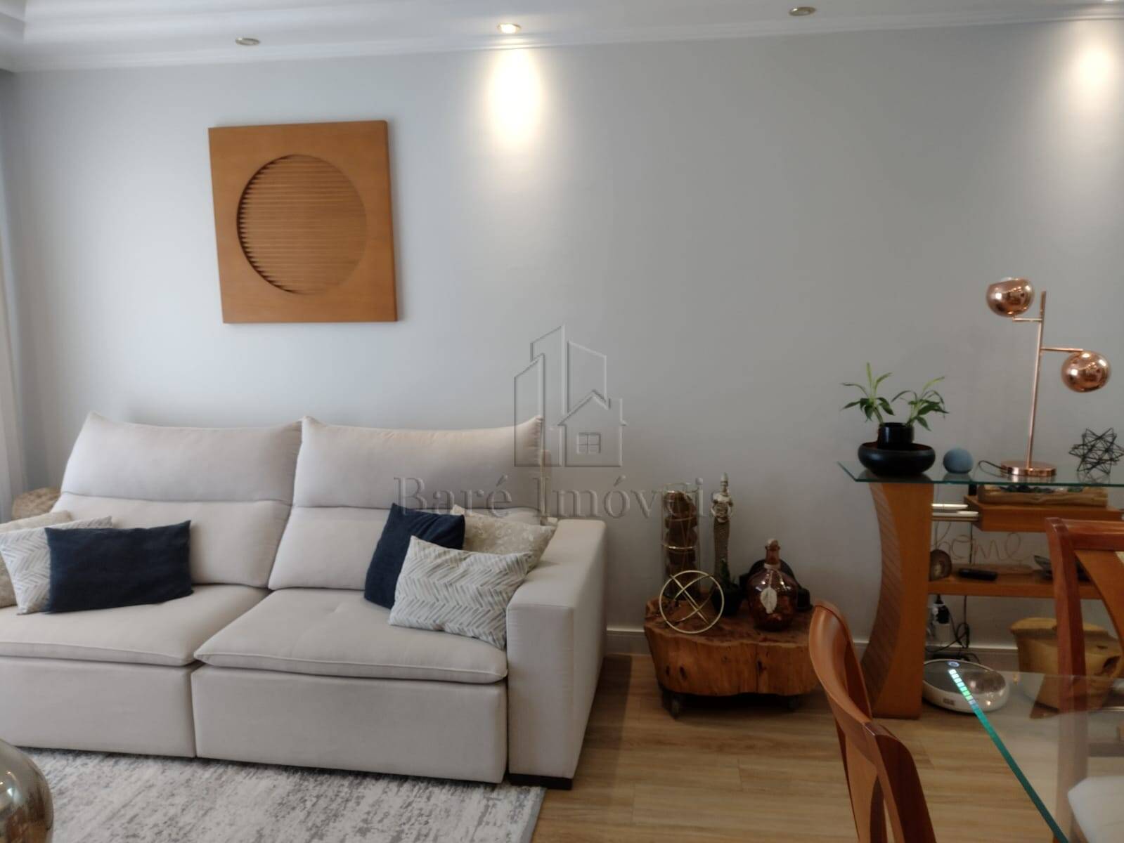 Apartamento à venda com 3 quartos, 80m² - Foto 1