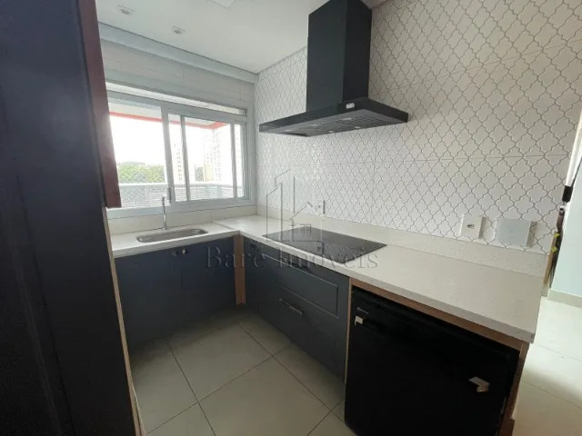 Apartamento à venda com 3 quartos, 96m² - Foto 2