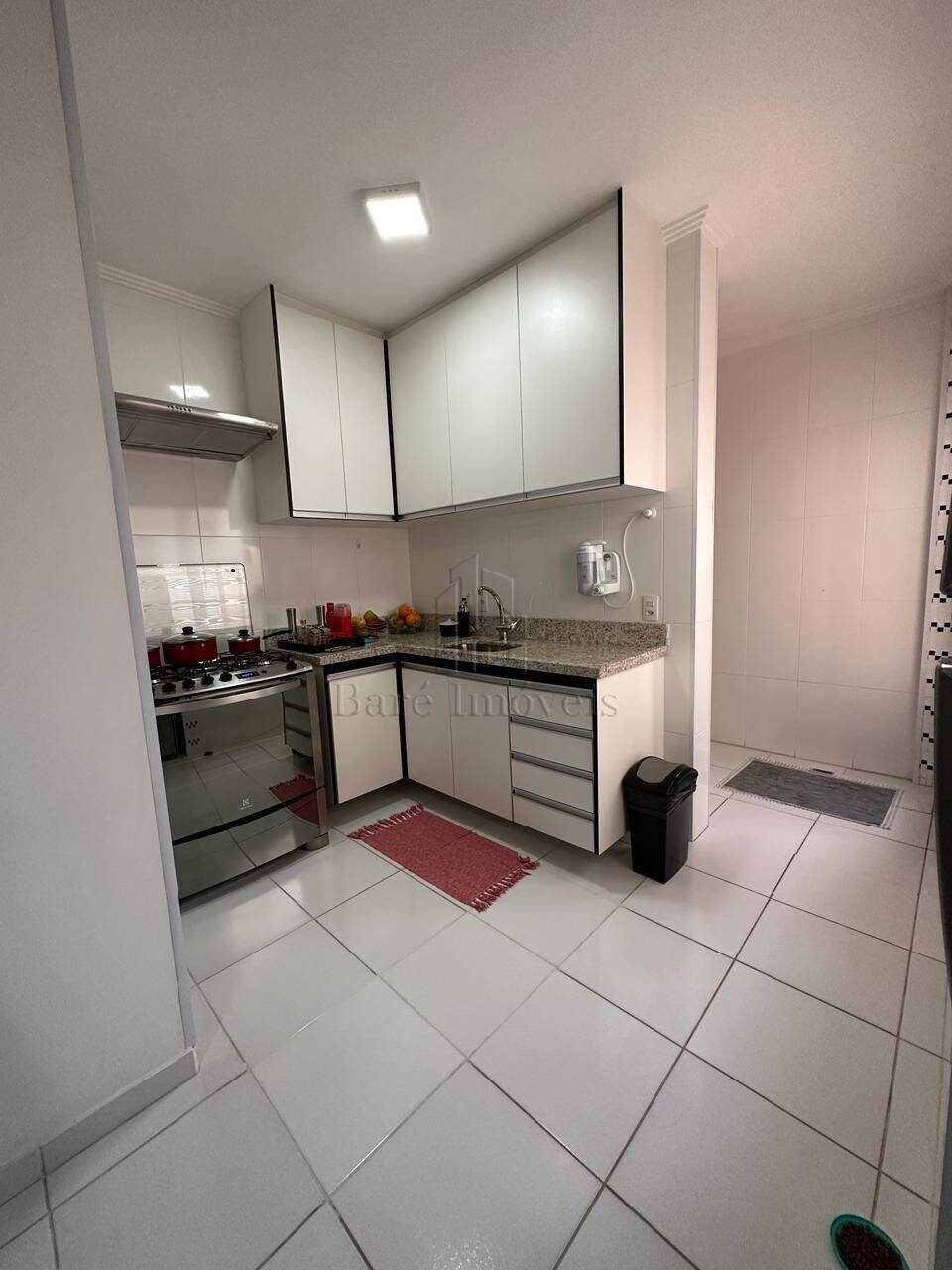 Apartamento à venda com 3 quartos, 82m² - Foto 11