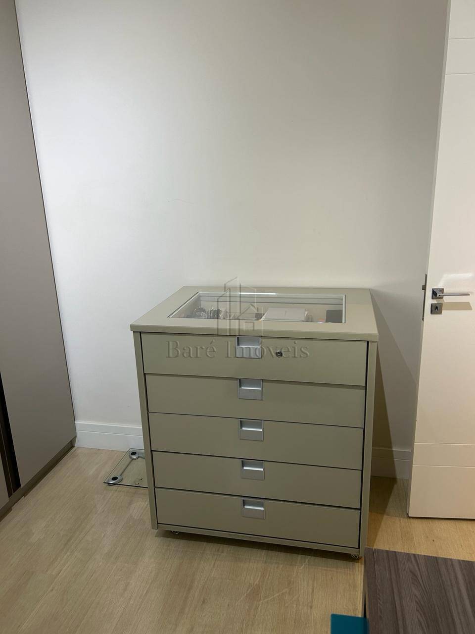 Apartamento à venda com 3 quartos, 80m² - Foto 15