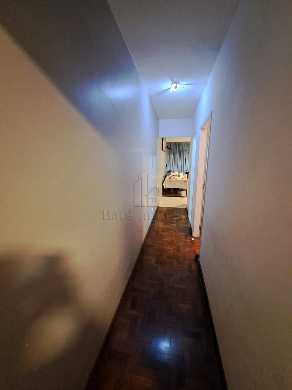 Casa à venda com 2 quartos, 100m² - Foto 9