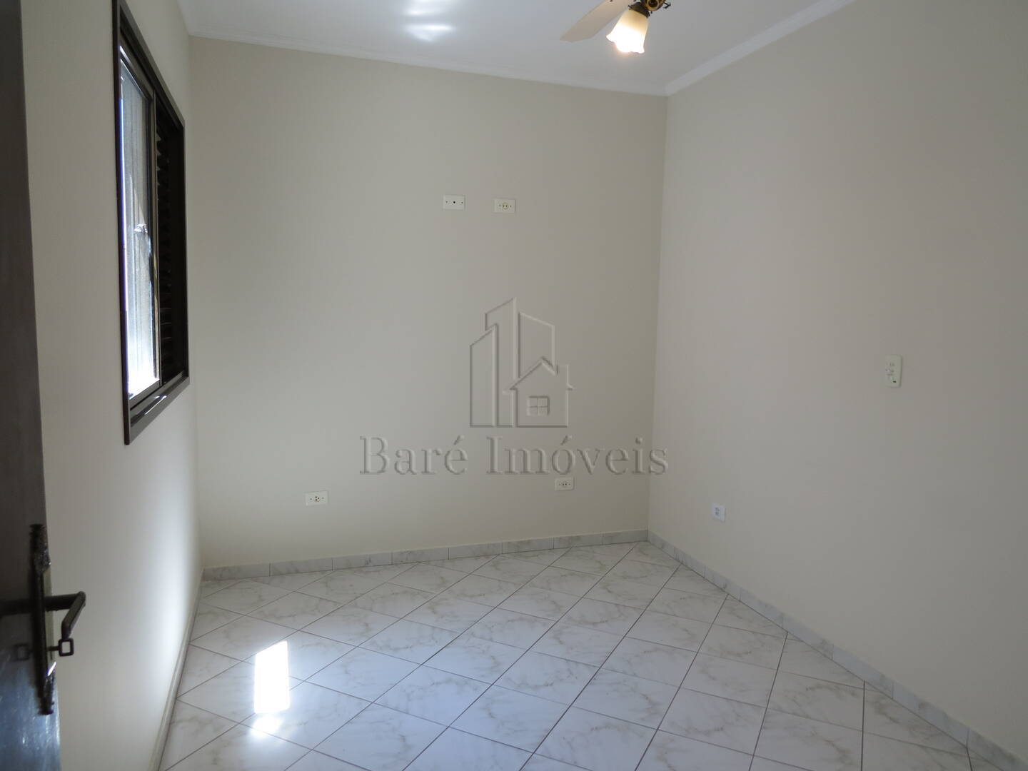 Apartamento à venda com 3 quartos, 99m² - Foto 12