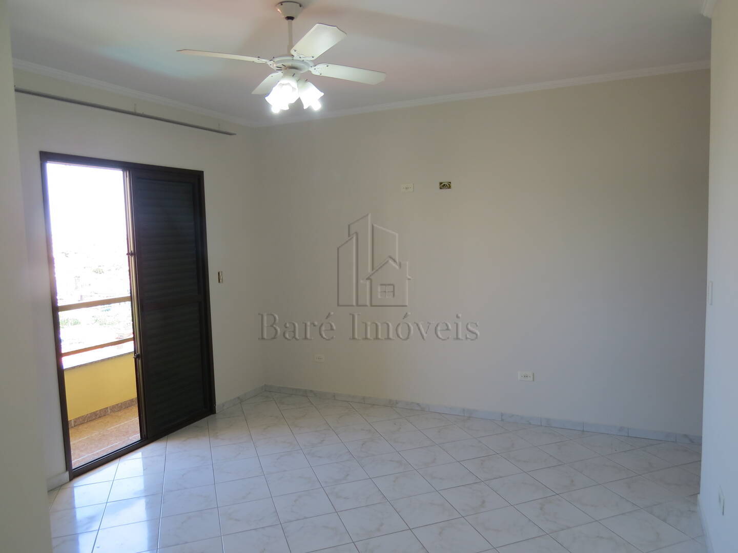 Apartamento à venda com 3 quartos, 99m² - Foto 15