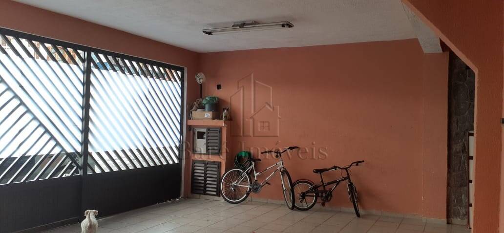 Sobrado à venda com 4 quartos, 250m² - Foto 3