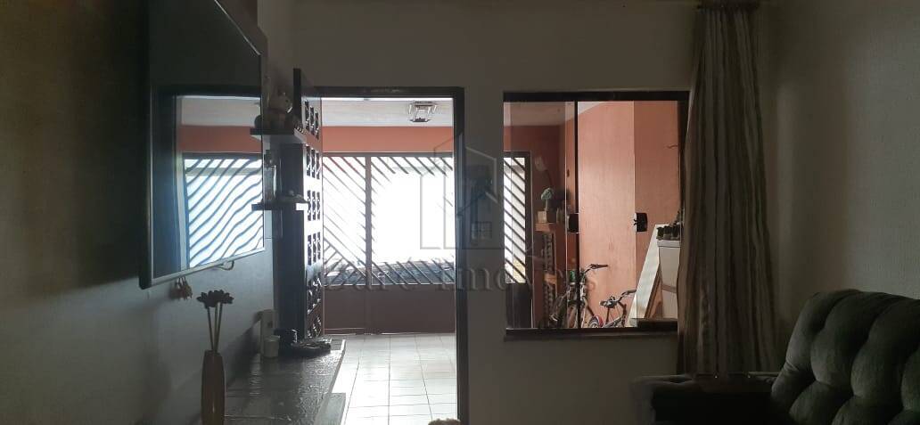 Sobrado à venda com 4 quartos, 250m² - Foto 12