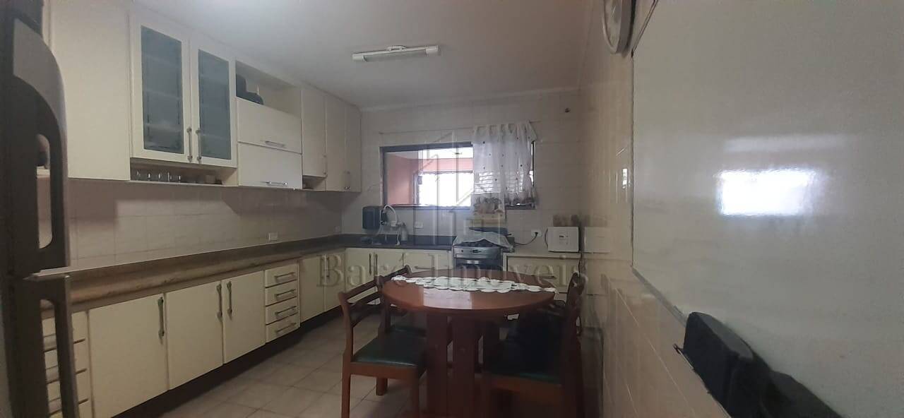 Sobrado à venda com 4 quartos, 250m² - Foto 26